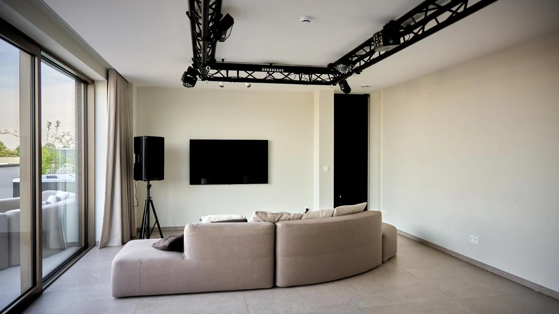 Kaoz Highstreet The Luxury Loft Apartment Hoogstraten